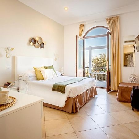 Hotel Terrazza Iride Massa Lubrense Esterno foto