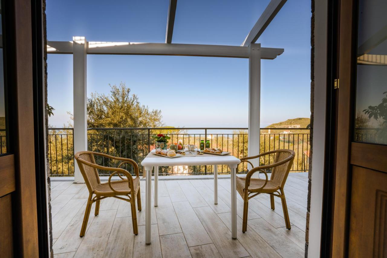 Hotel Terrazza Iride Massa Lubrense Esterno foto