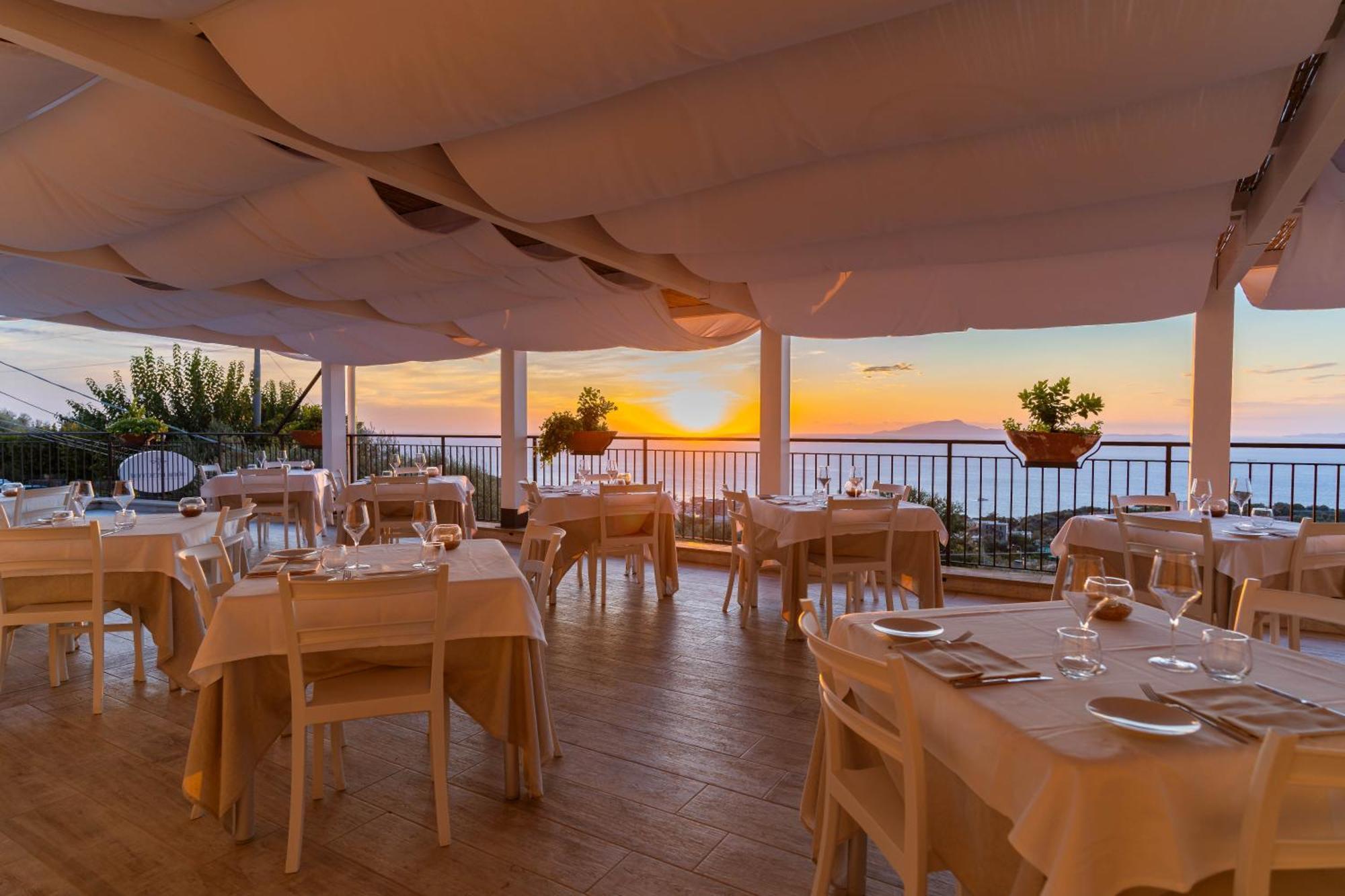 Hotel Terrazza Iride Massa Lubrense Esterno foto